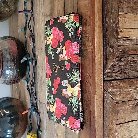 Disney × Loungefly Belle Beauty and The Beast Full Zipper Wallet - Picture 9 of 16